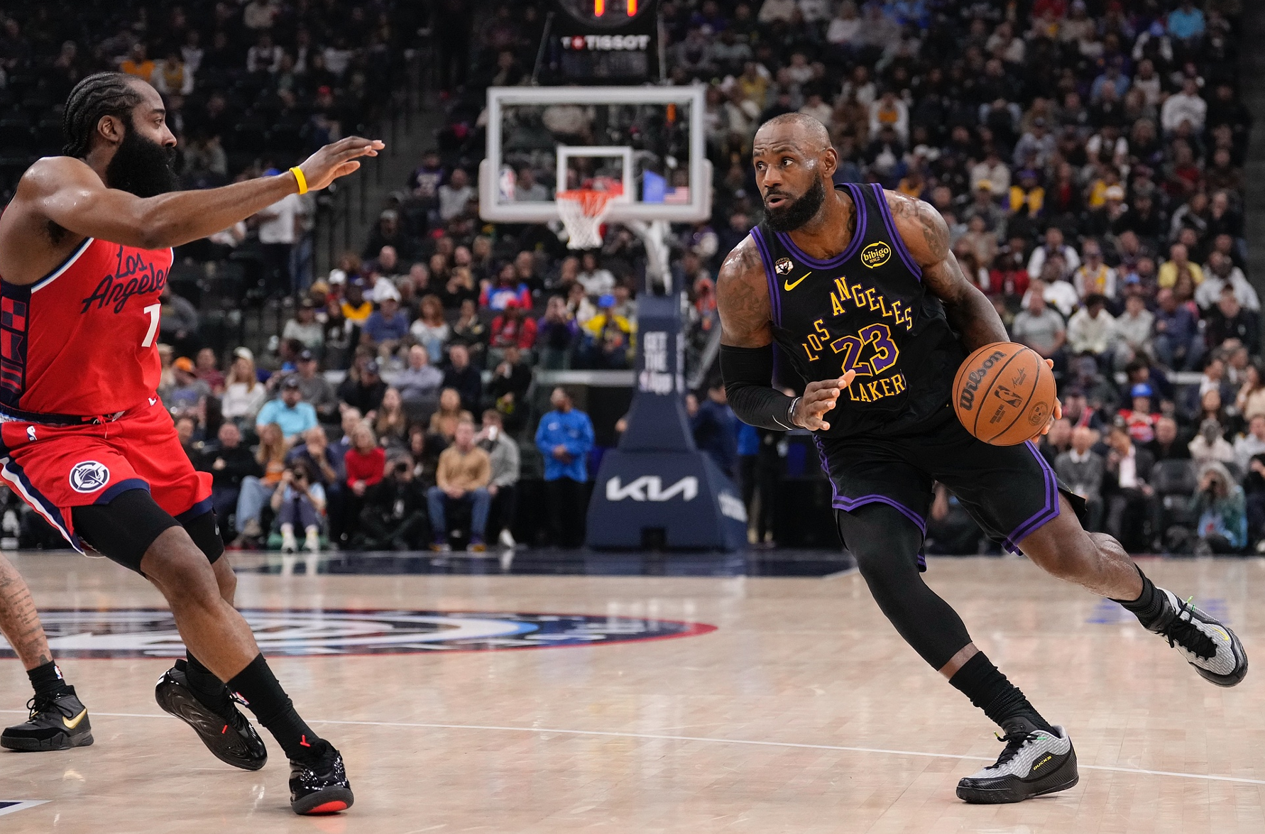 云开体育app下载-快船近17战14胜！21中6+7失误在场却净胜13分 哈登：我们还能进步