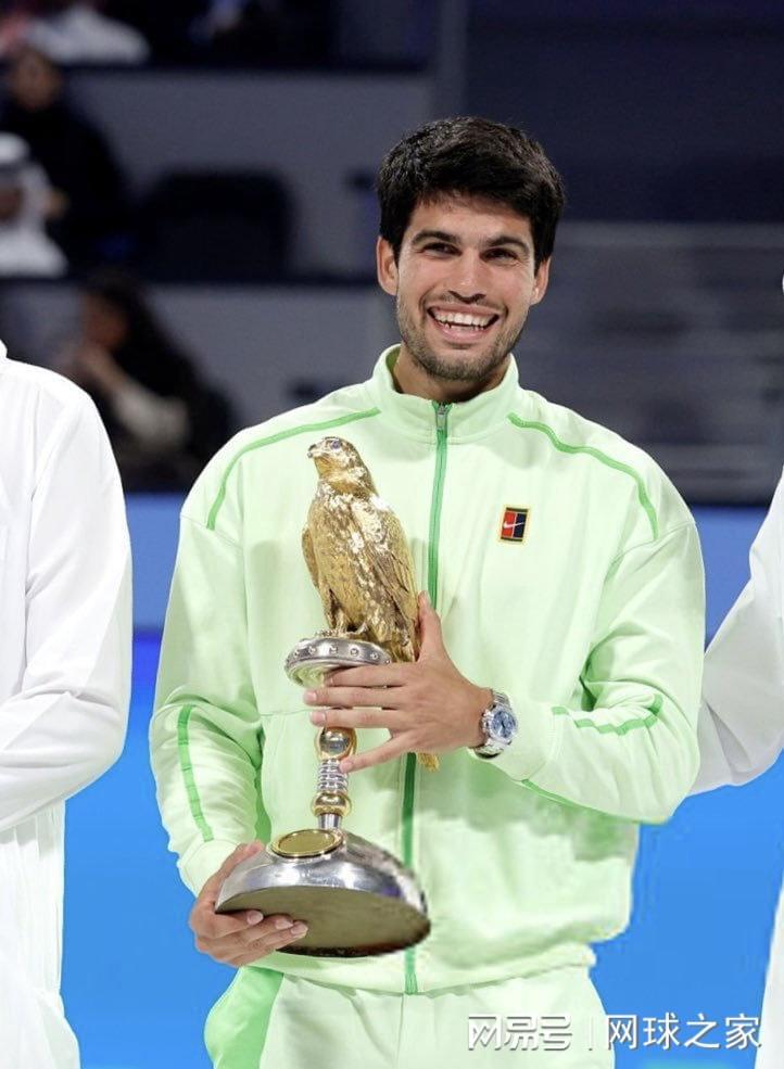 开云体育高赔率-阿尔卡拉斯多哈夺冠后坦言：成功不仅仅是捧起奖杯